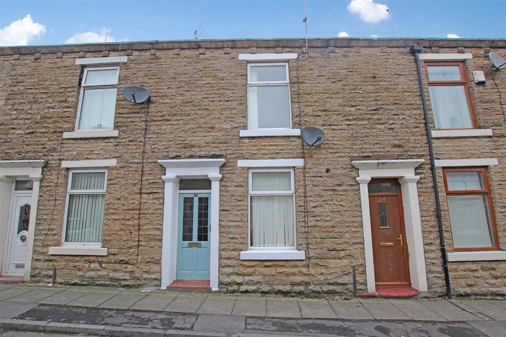 Property photo 1 of 7