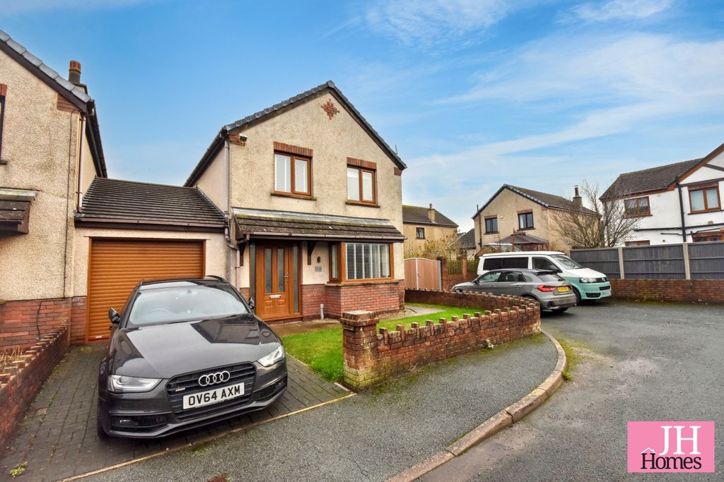 Property photo 1 of 20