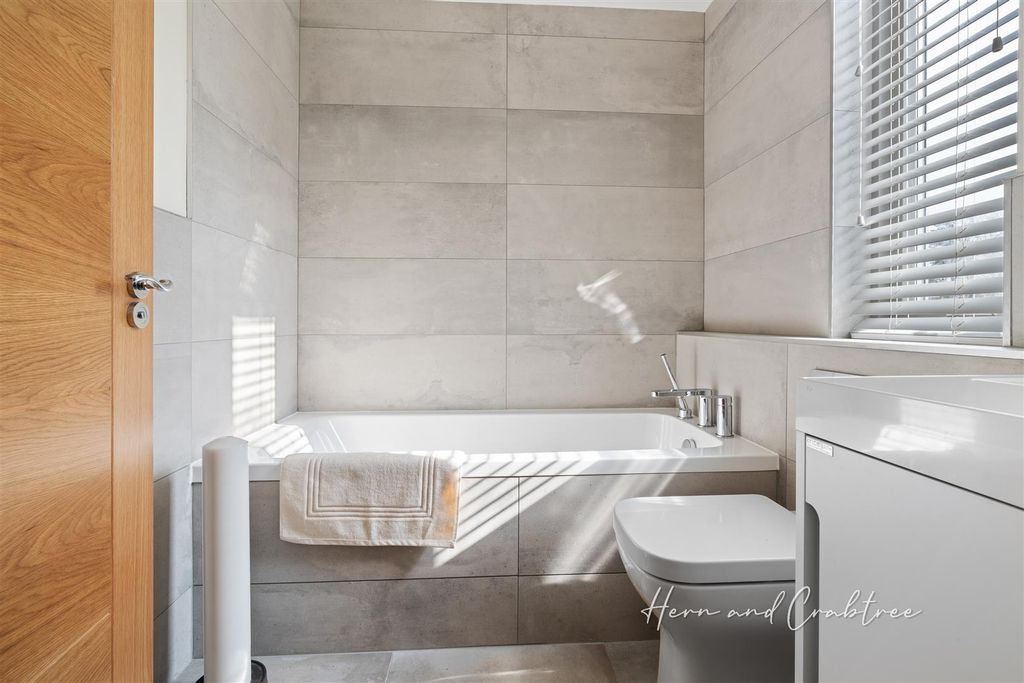 Additional image 9 of 4 bed detached house for saleGreat House Farm, Michaelston Road, St. Fagans, Cardiff CF5