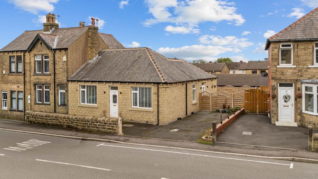 Property photo 1 of 28