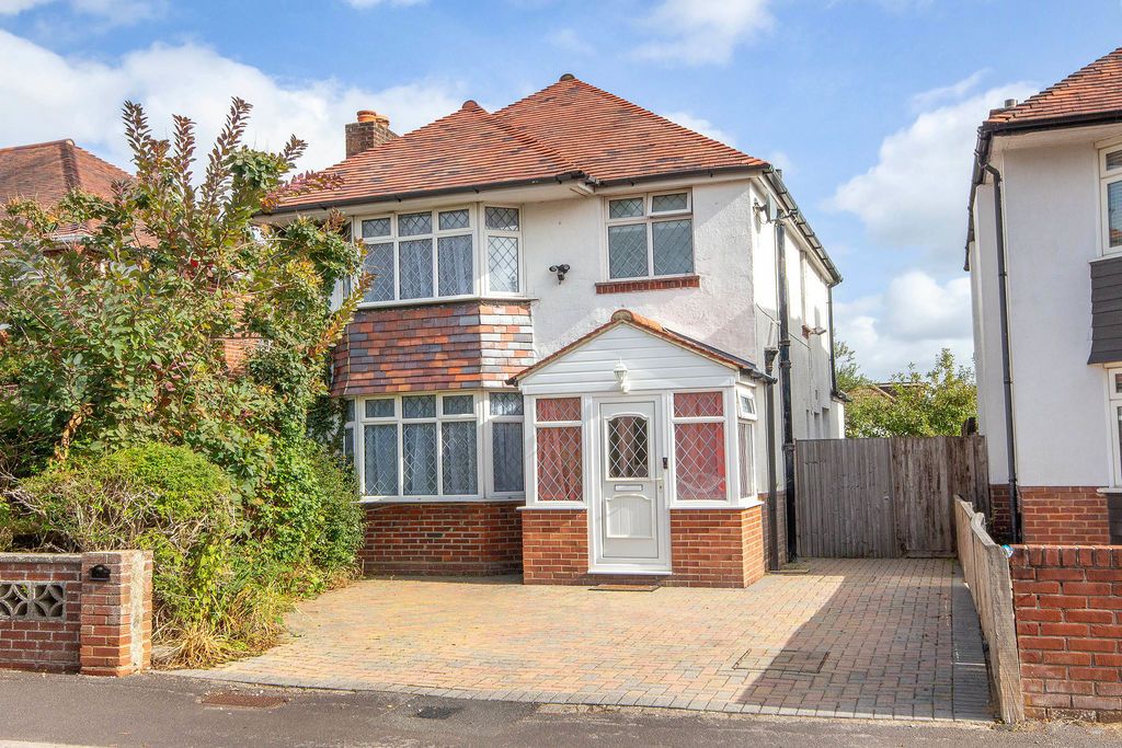 Property photo 1 of 13 External