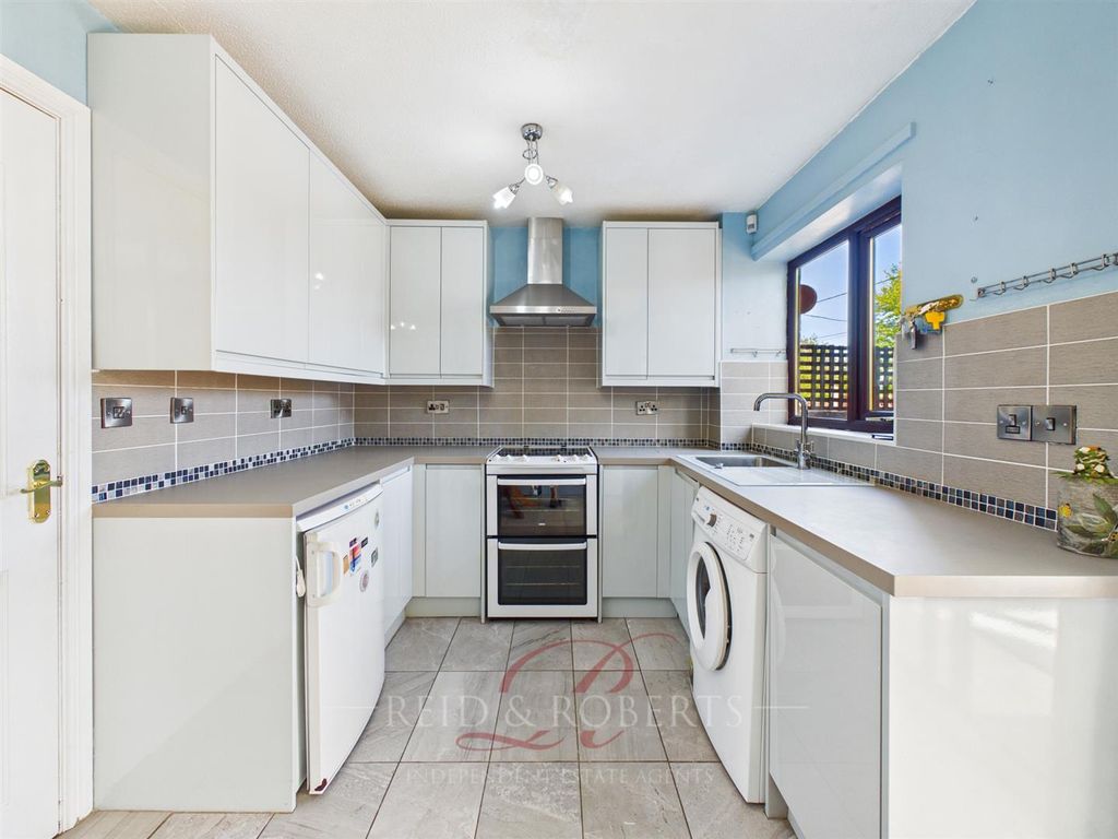 Property photo 3 of 31 Cam04884G0-Pr0140-Still023.Jpg