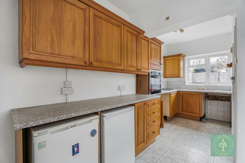 Property photo 2 of 26 Gallery