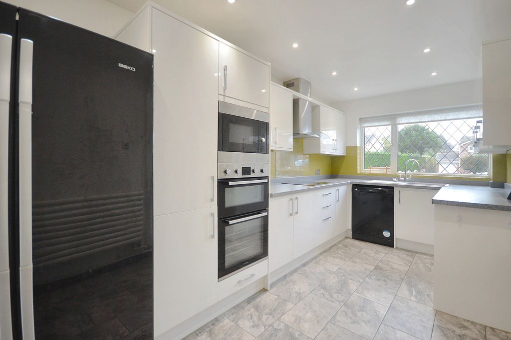 Property photo 2 of 13 Kitchen 1.Jpg