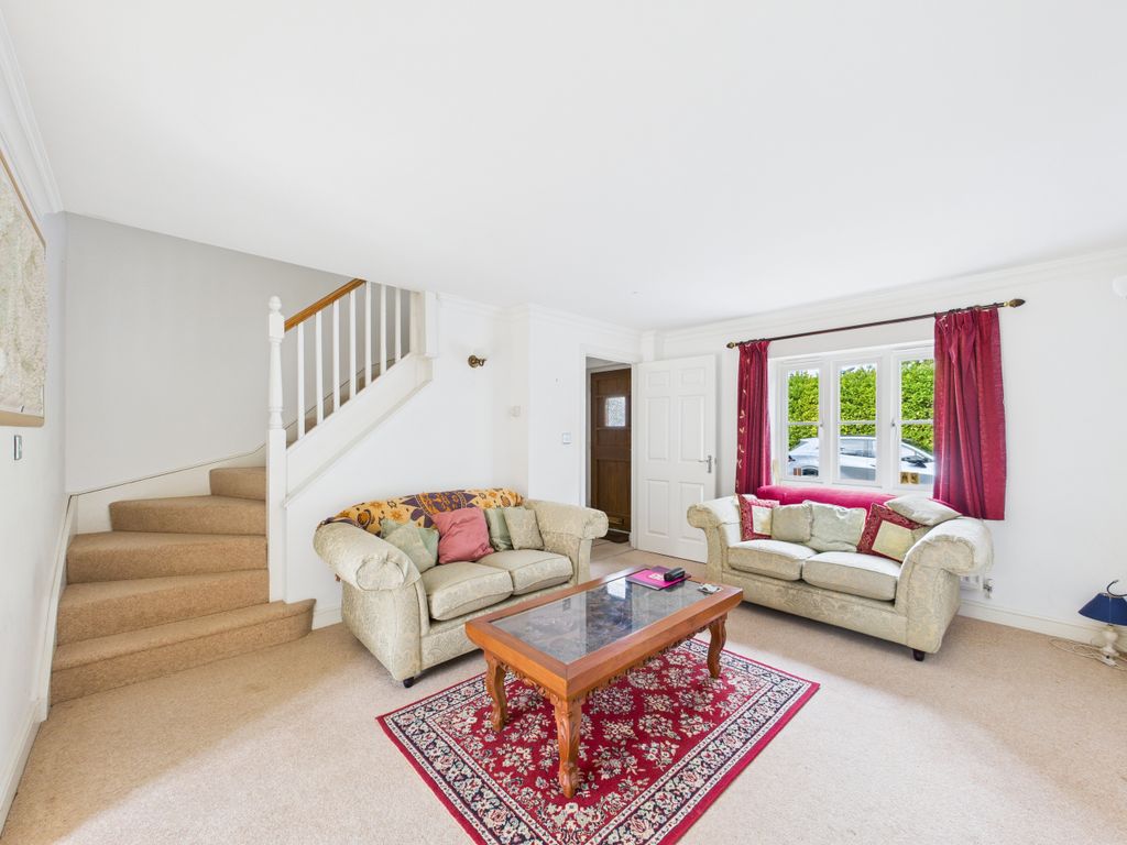 Property photo 3 of 12 Livign Room 1