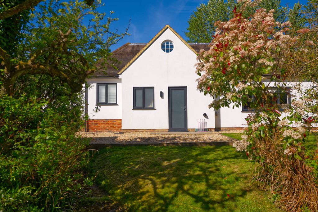 Property photo 1 of 21