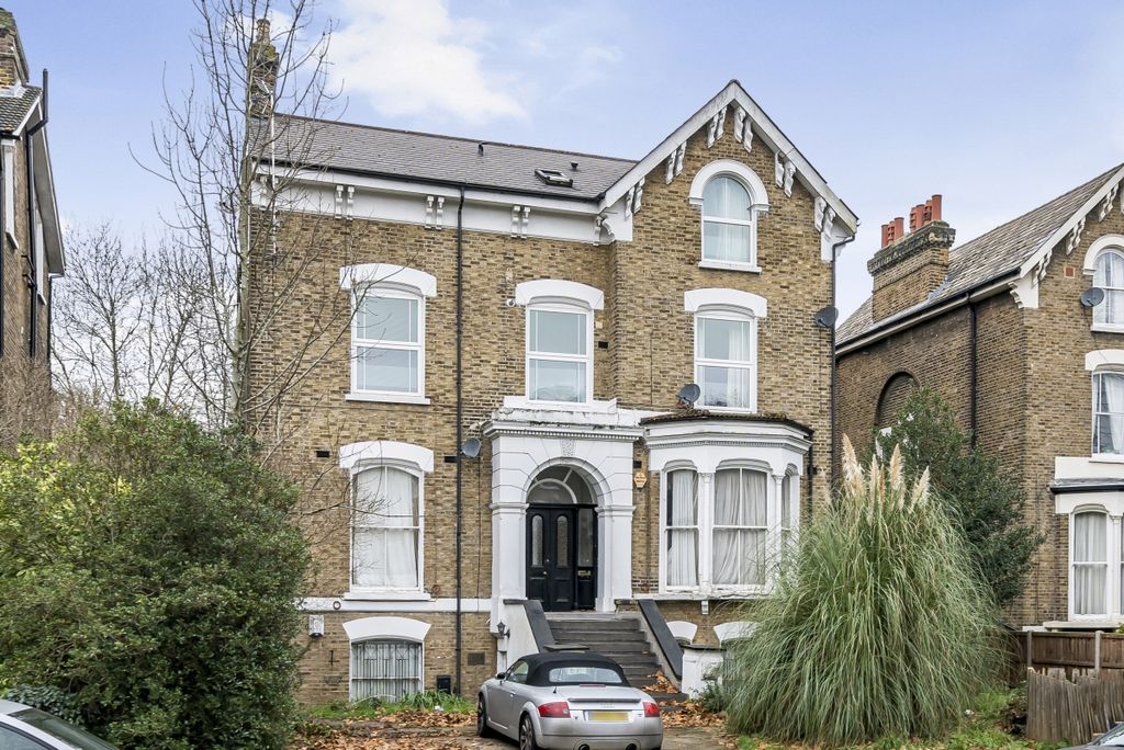 Property photo 1 of 7 1221760 (1)