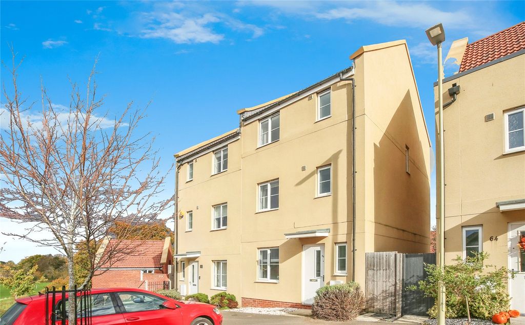 Property photo 2 of 17 Picture No. 05