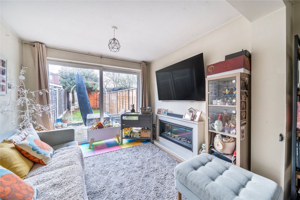 Property photo 3 of 17 Picture No. 04