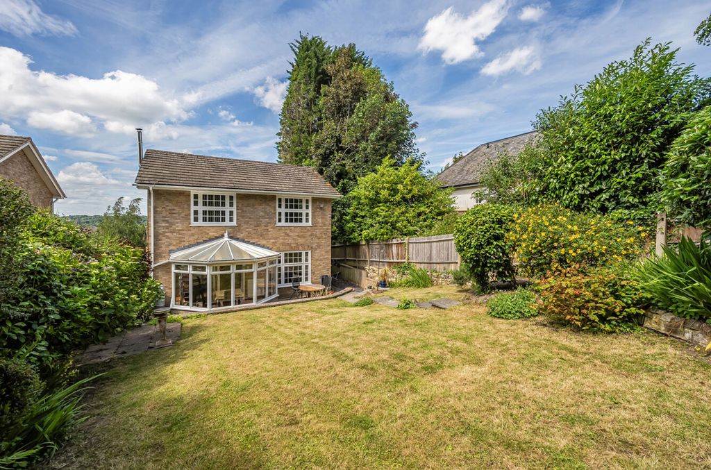 Property photo 2 of 21