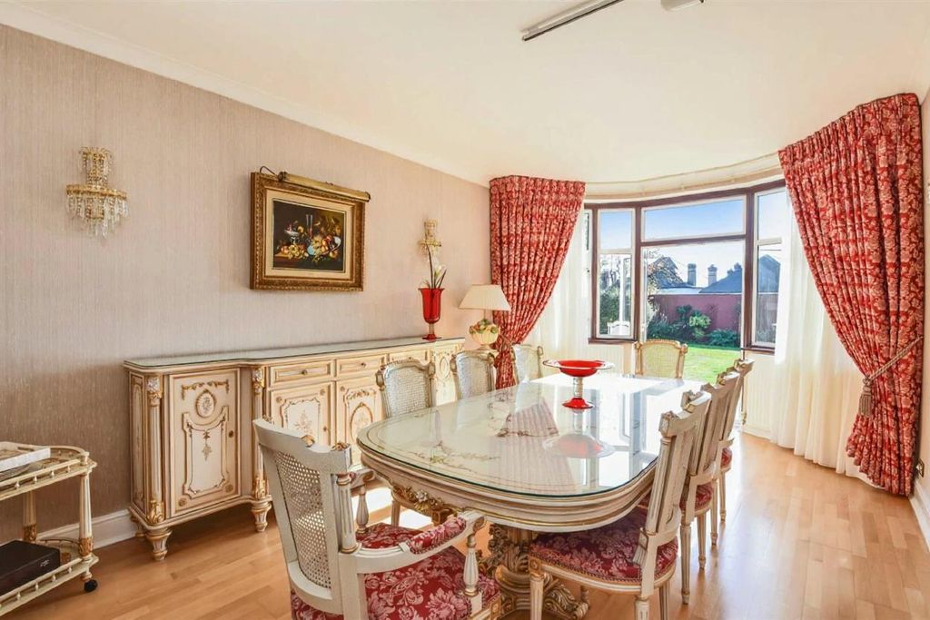 Property photo 3 of 11 15063929 (8).Jpg