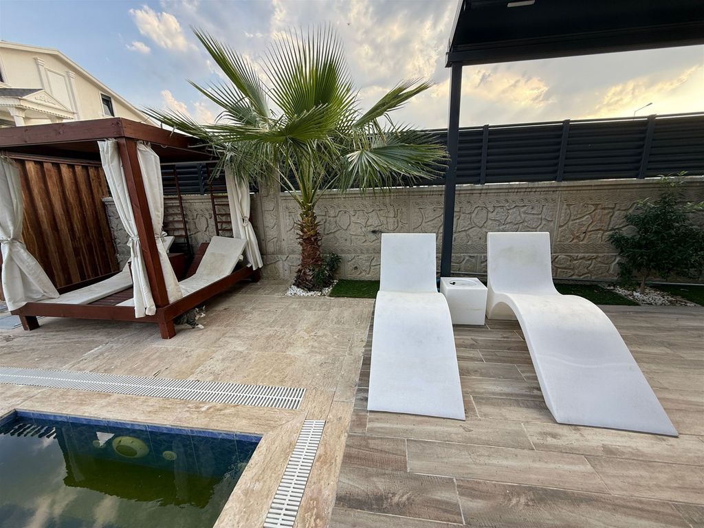 Property photo 2 of 25 Blissful 4-Bedroom Villa For Sale In Belek With A Private Exterior &amp; Pool - Private Terraces Around The Pool
