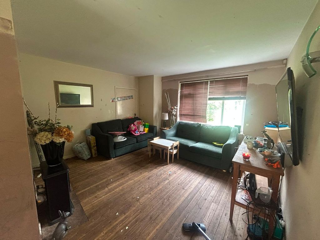 Property photo 2 of 16 Picture No. 06