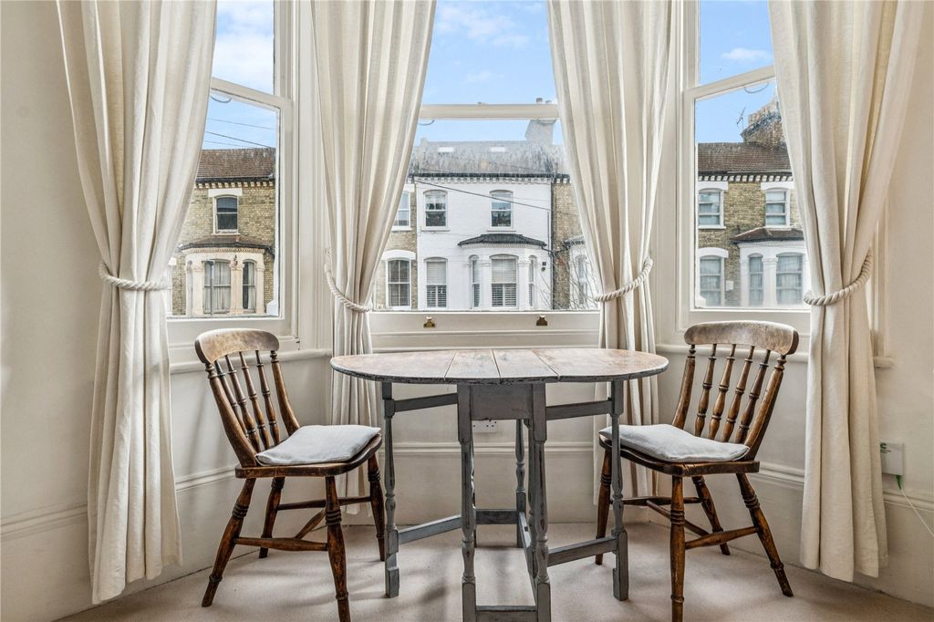 Property photo 3 of 10 Picture No. 03