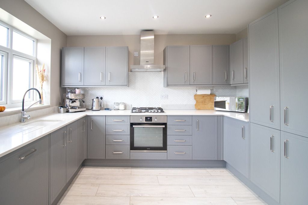 Property photo 2 of 21 4654762