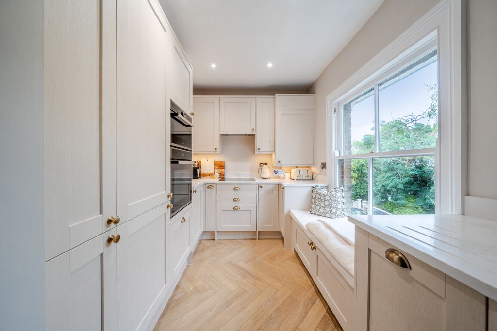 Property photo 3 of 18 1523287-1-6Aabbe3...