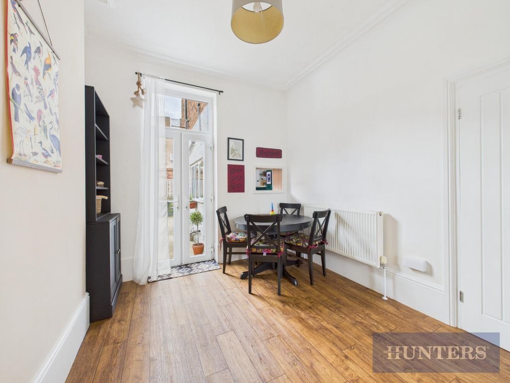 Property photo 3 of 19 Cam05316G0-Pr0193-Still003.Jpg