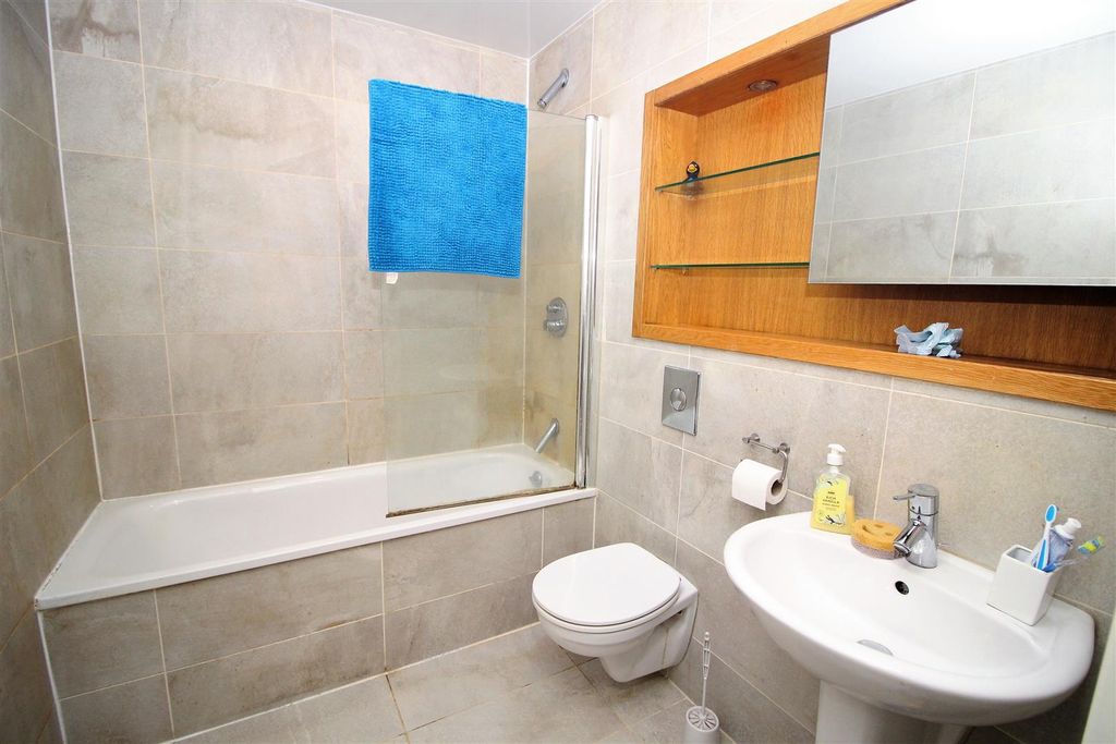 Property photo 3 of 9 Img_8837.Jpg