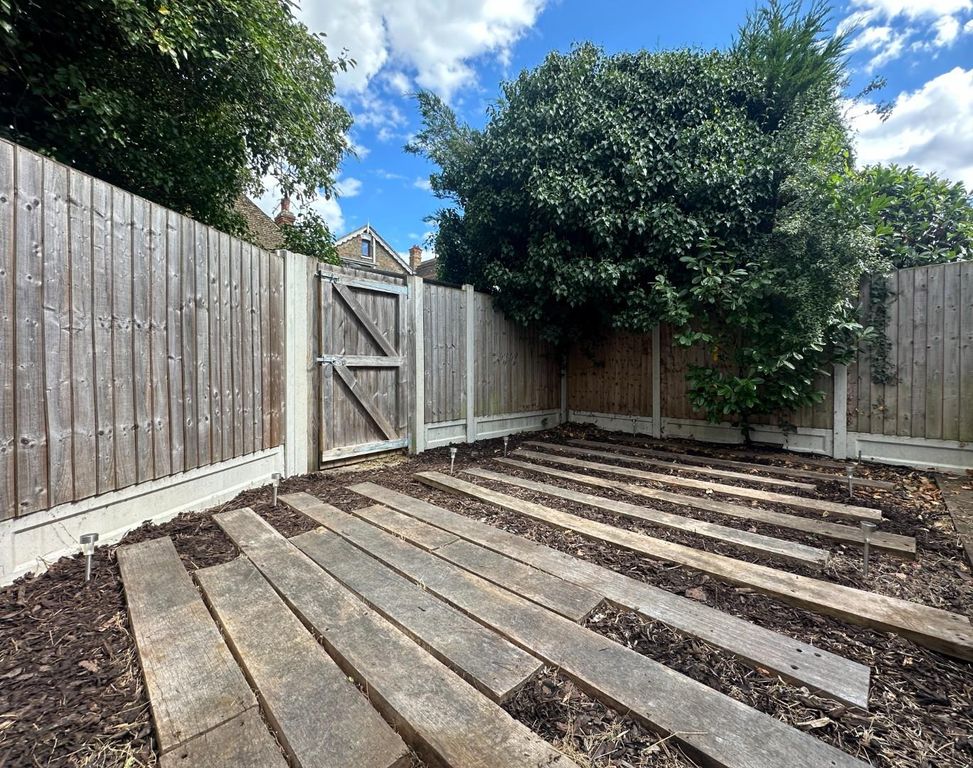 Property photo 3 of 22