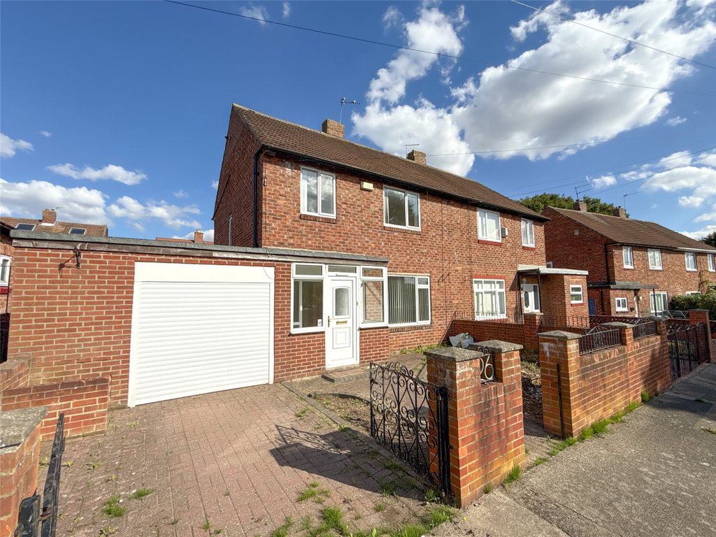 Property photo 1 of 25 External