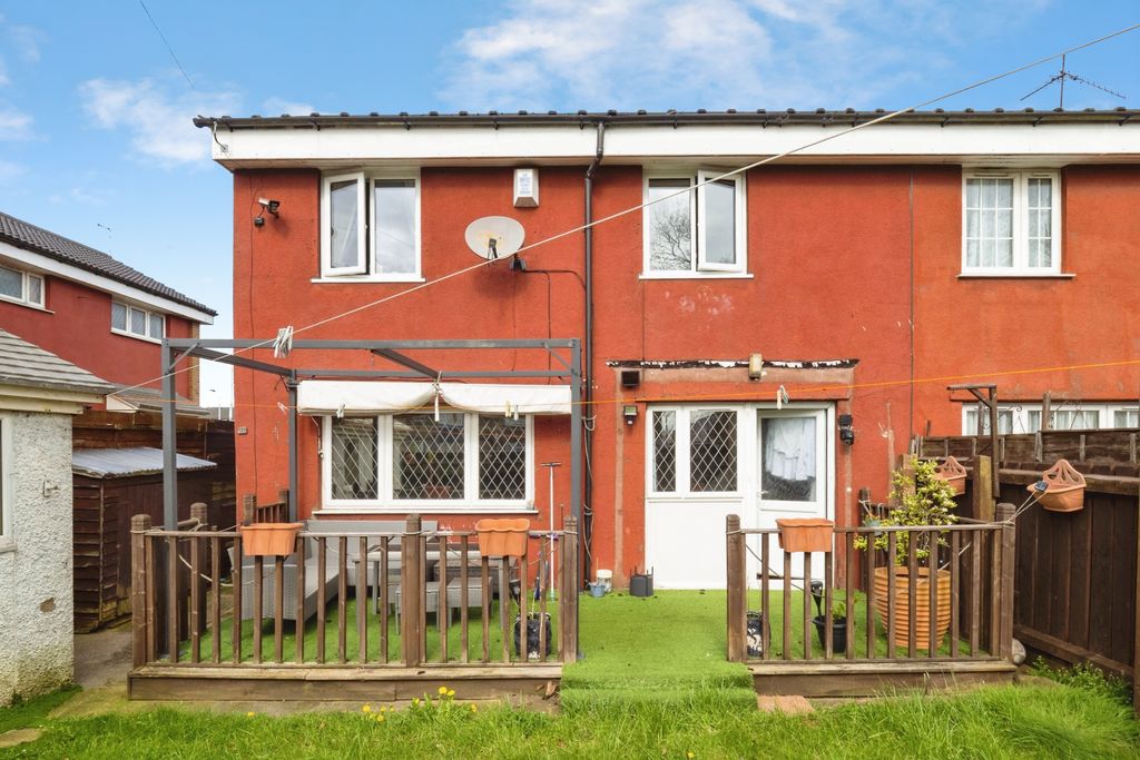 Property photo 1 of 15