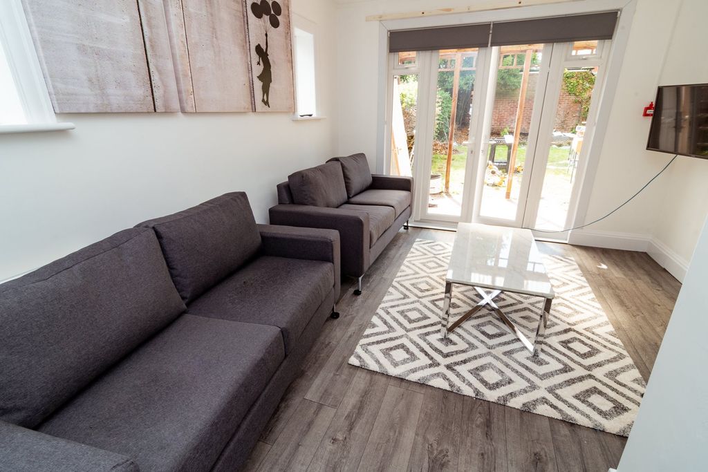 Property photo 3 of 20 Dsc_5051