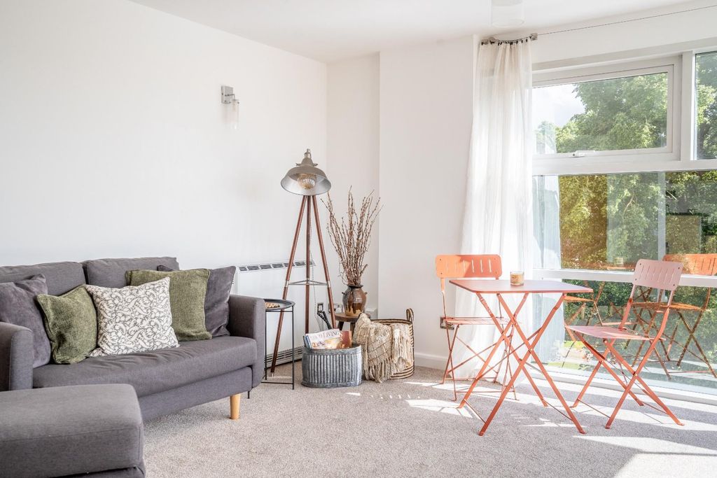 Property photo 2 of 13 Ykp5Wy3Hw0Agzdf8Djl7Aq.Jpg