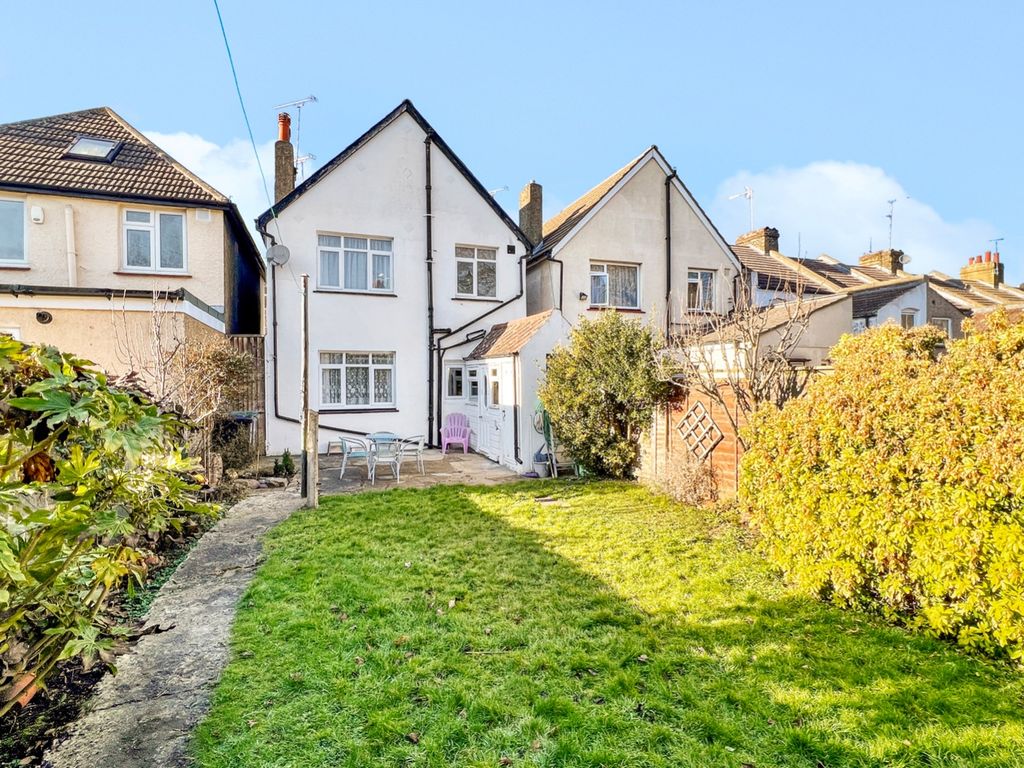 Property photo 3 of 13 2051425