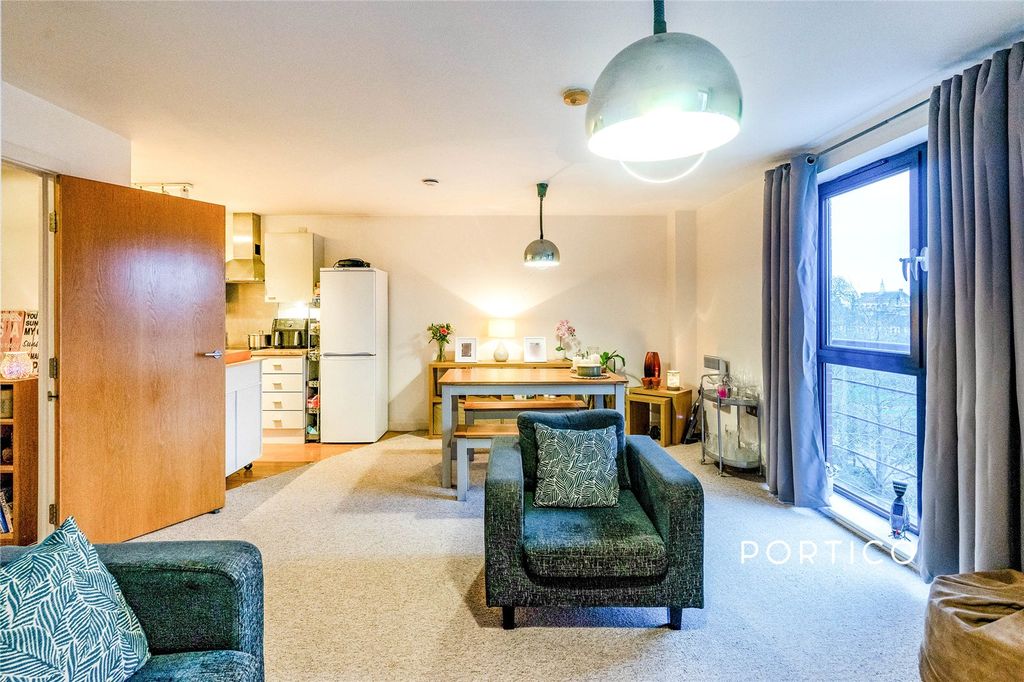 Property photo 2 of 14 Living Area