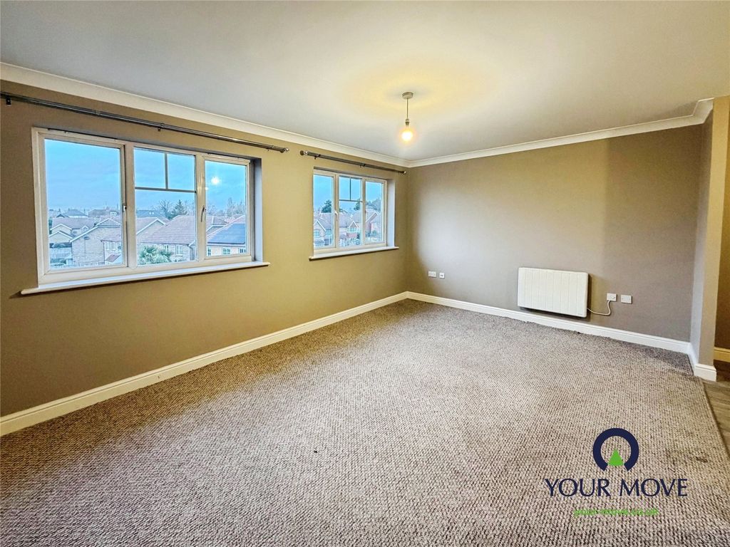 Property photo 2 of 9 Lounge