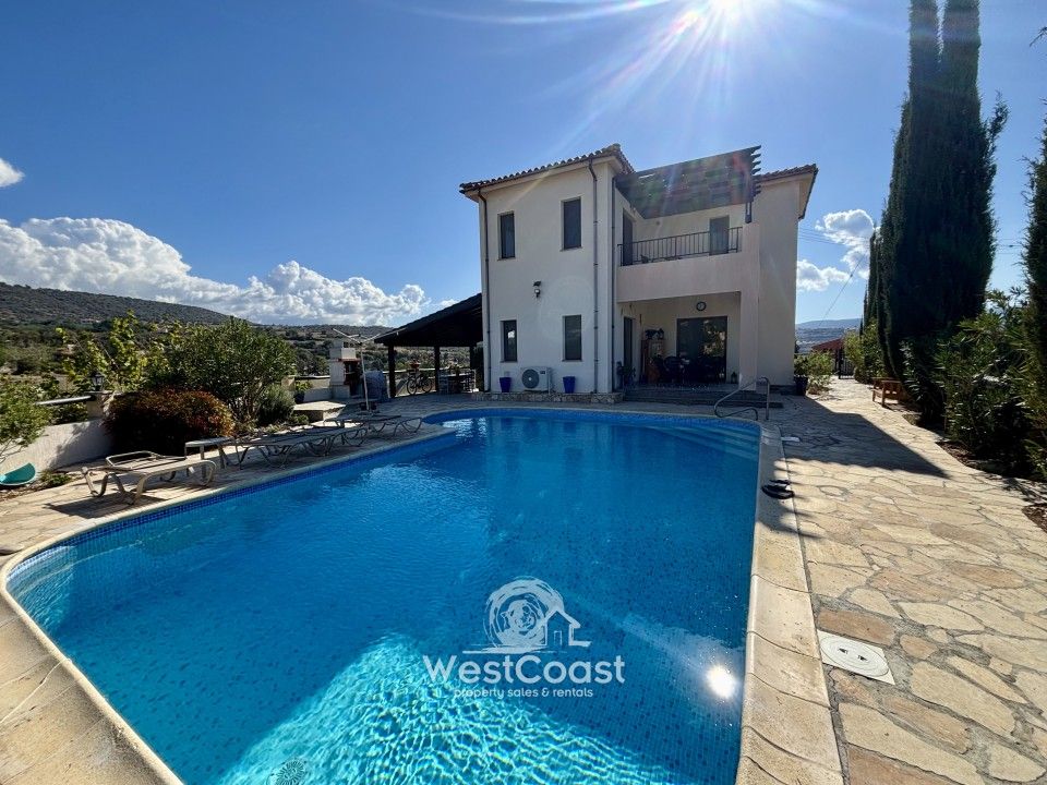 Property photo 1 of 46