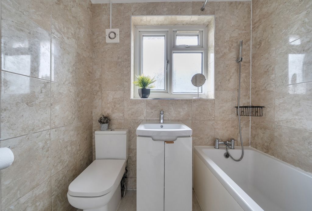 Property photo 3 of 11 1437900 (17).Jpg