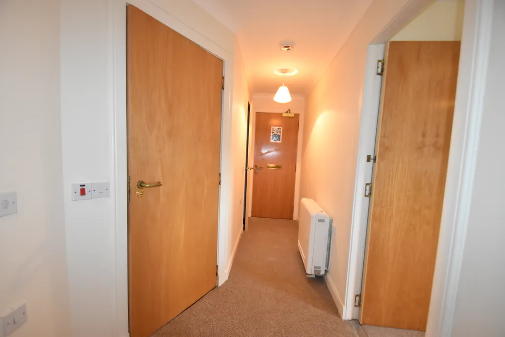 Apartment in Edinburgh, Roseburn - View 6