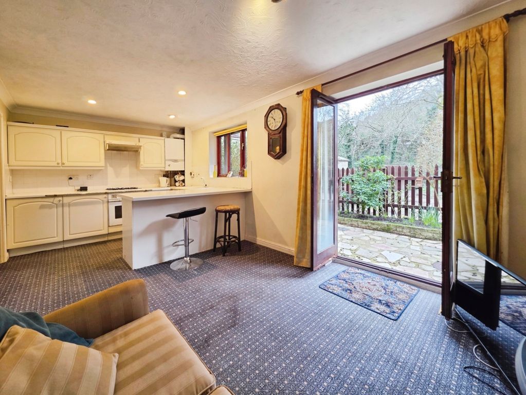 Property photo 2 of 14 Kitchen/Dining Room