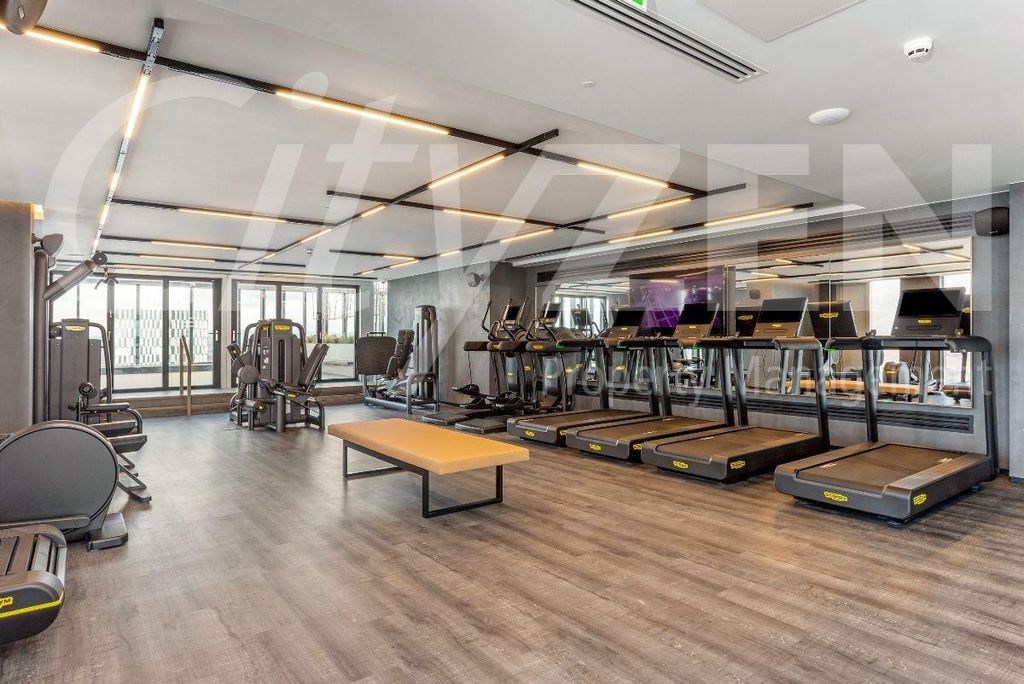 Property photo 3 of 7 44th Floor Gym