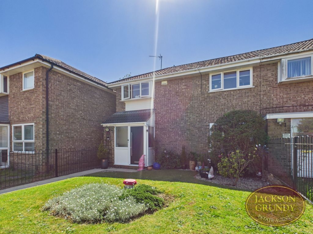 Property photo 1 of 12 Cottingham Drive