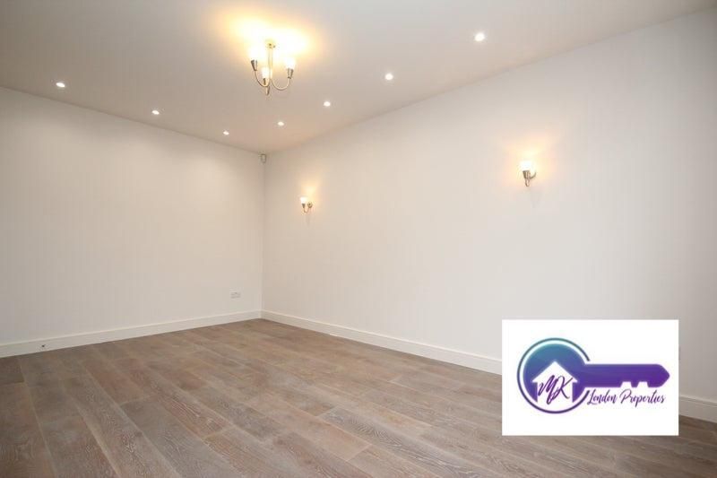 Property photo 2 of 8 Photo 2