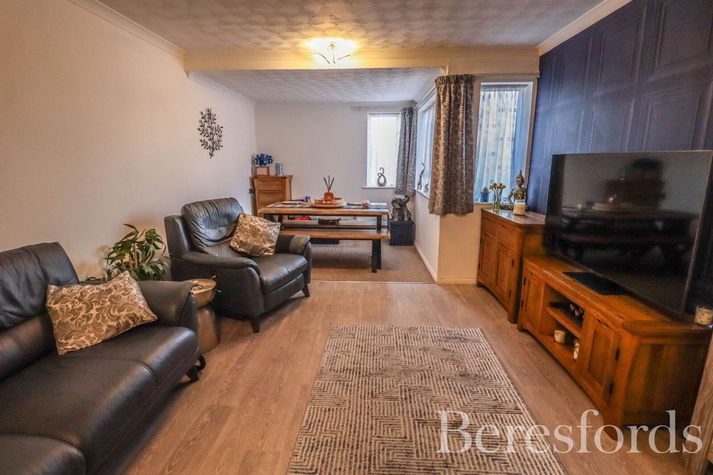 Property photo 2 of 17 Picture No. 20