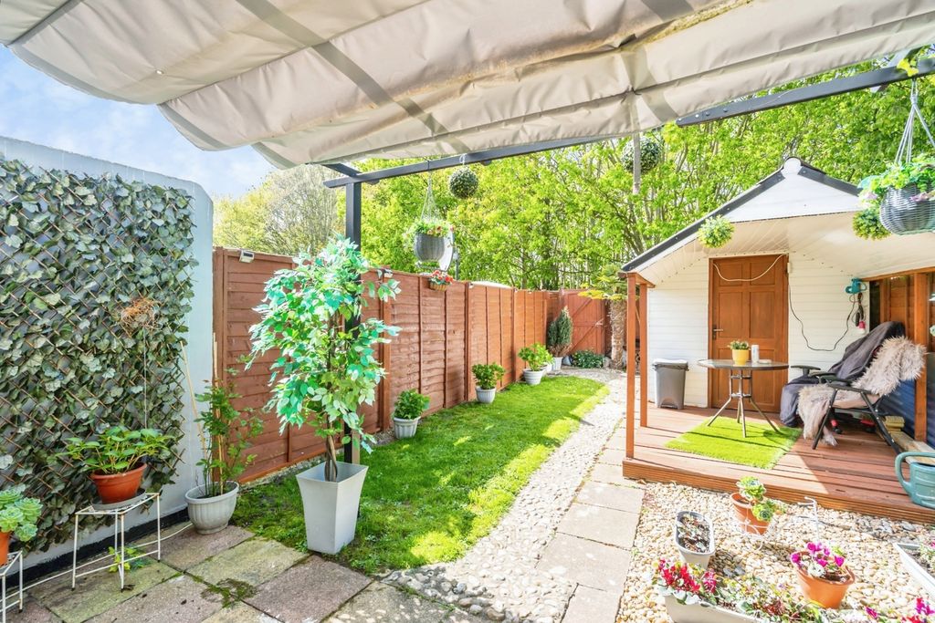 Property photo 2 of 19 Pbox-Img.Jpg