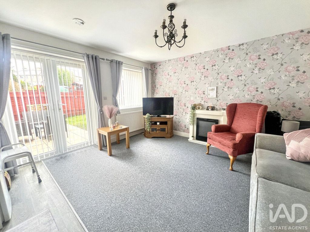 Property photo 3 of 16