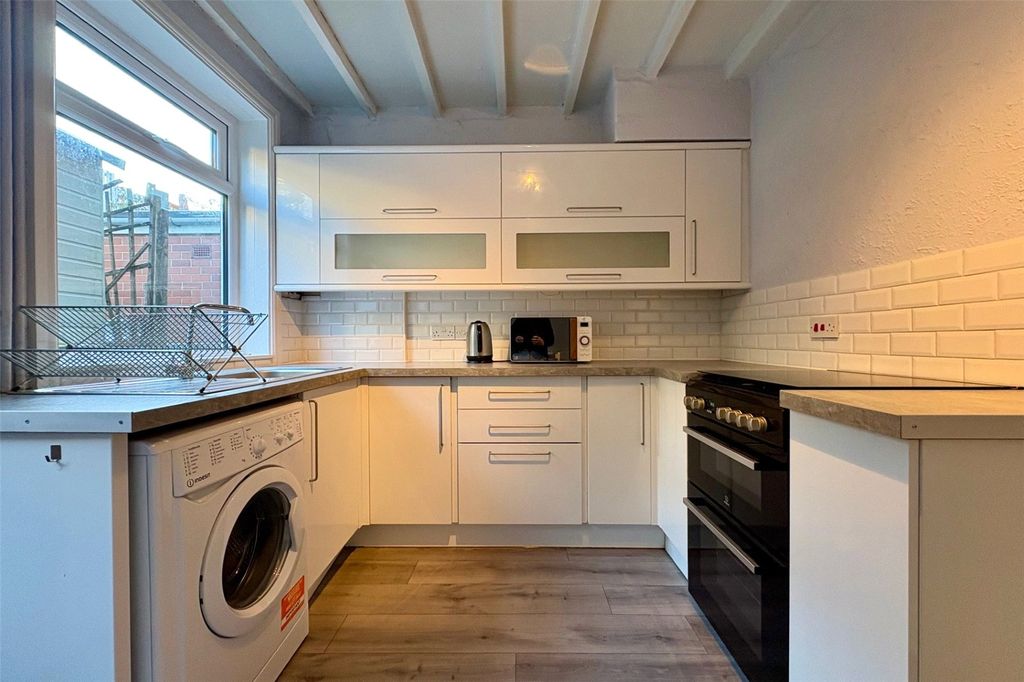 Property photo 3 of 14 Picture No. 14