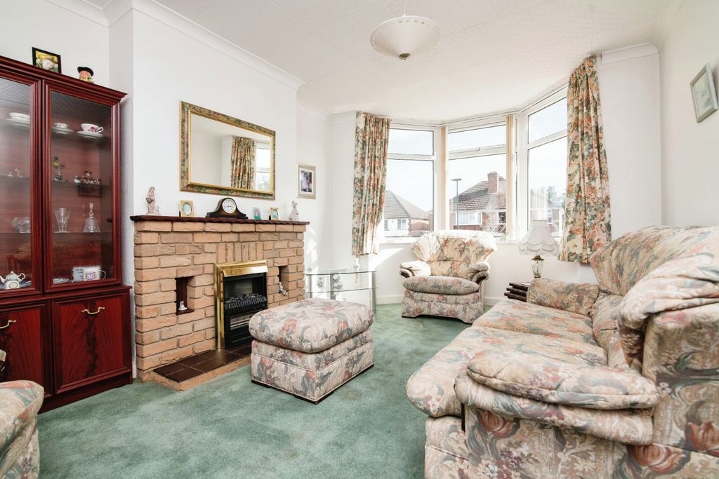 Property photo 3 of 15