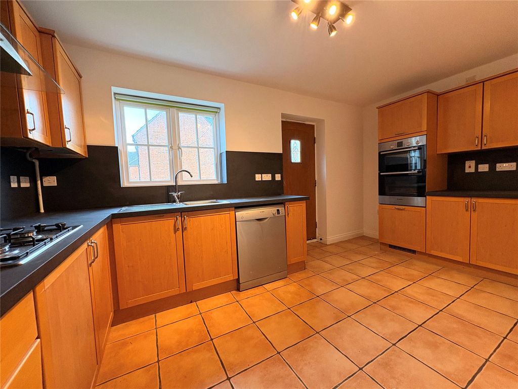 Property photo 3 of 26 Picture No. 04