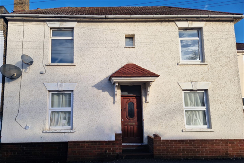 Property photo 1 of 11 (Main)