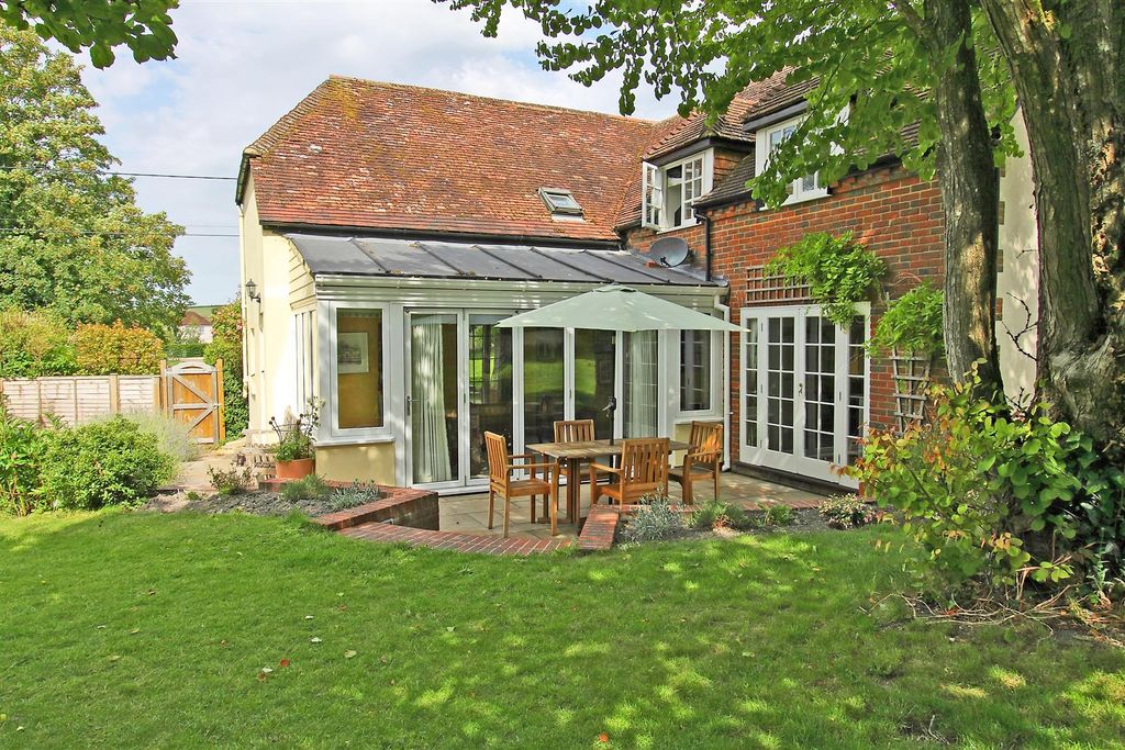 Property photo 1 of 15 Terrace