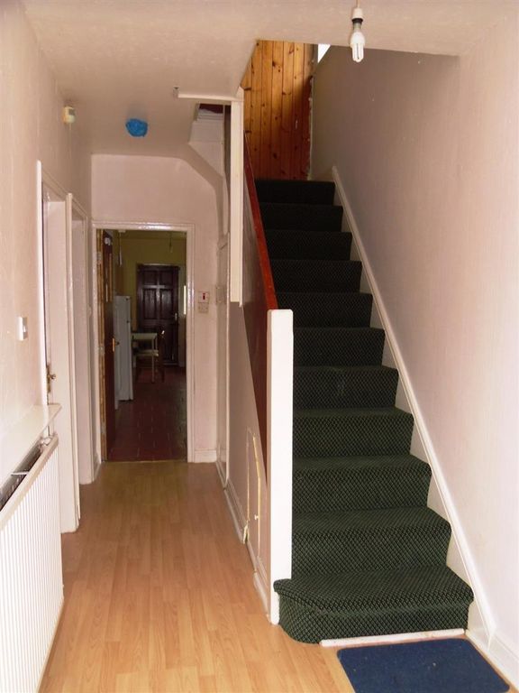 Property photo 3 of 21