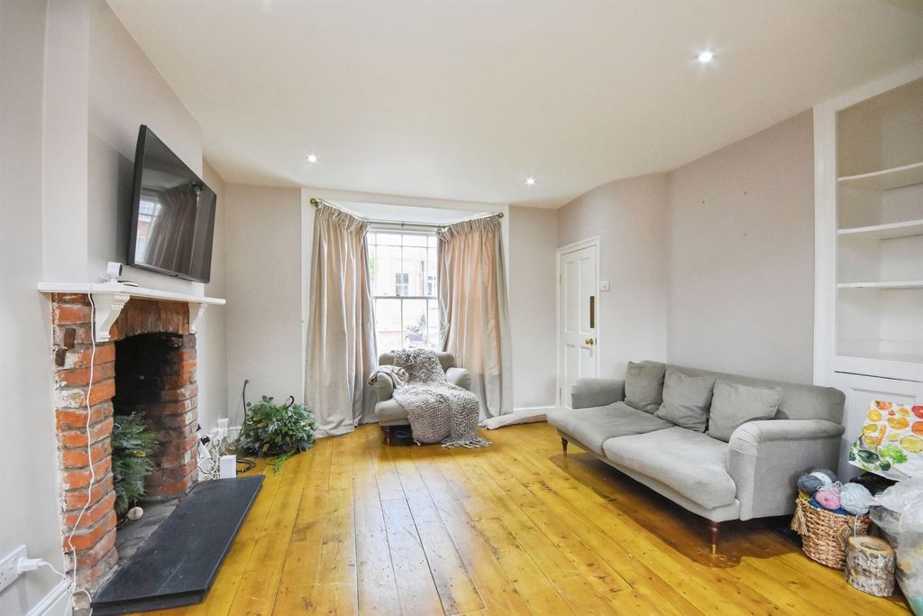 Property photo 2 of 15