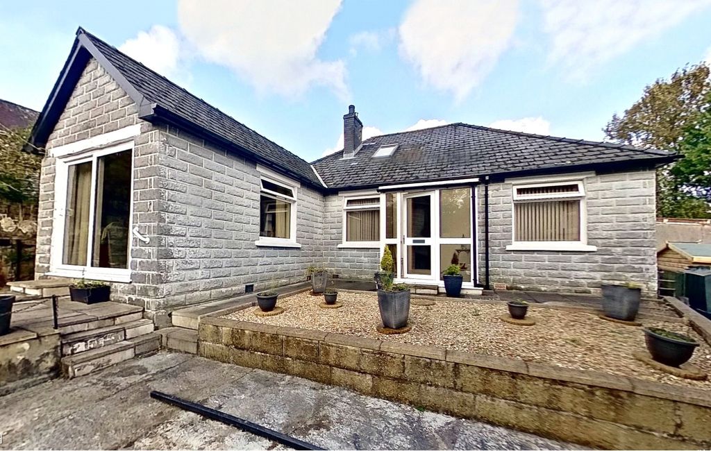 Property photo 1 of 16 Picture No. 17
