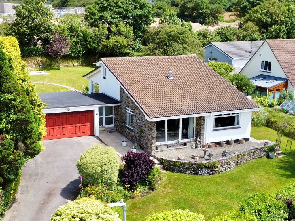 Property photo 1 of 23 Picture No. 32