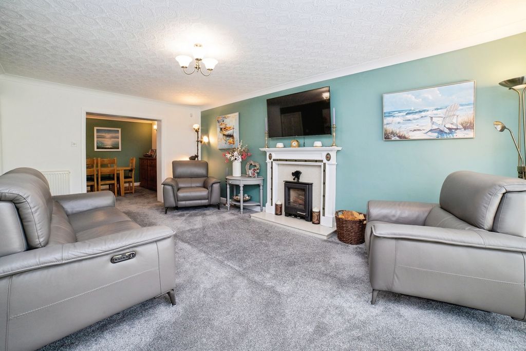 Property photo 2 of 20 Pbox-Img.Jpg